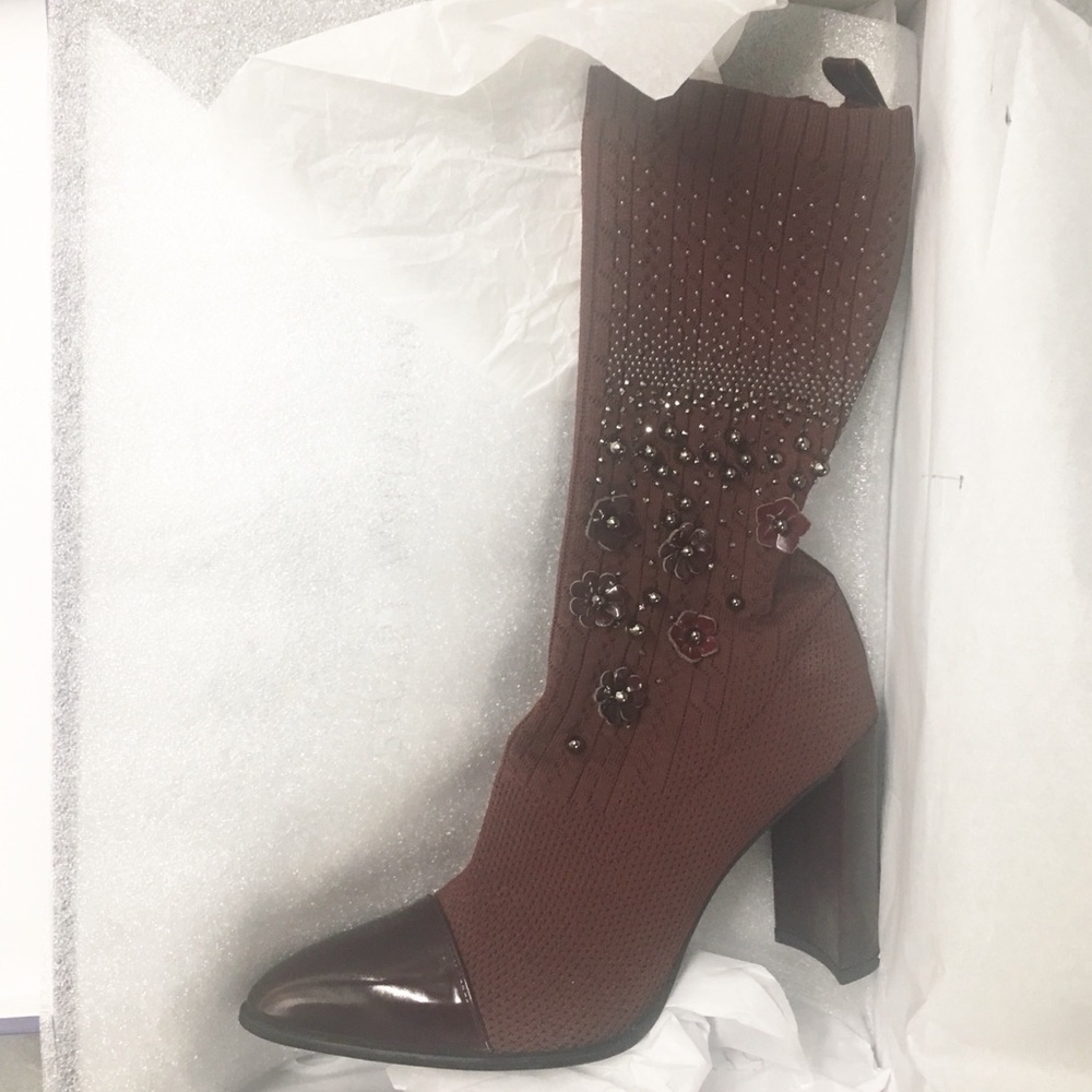 ๐ธ๐ Stuart Weitzman โฆ Sock Hop Embellish Boot โฆ - Picture 8 of 8